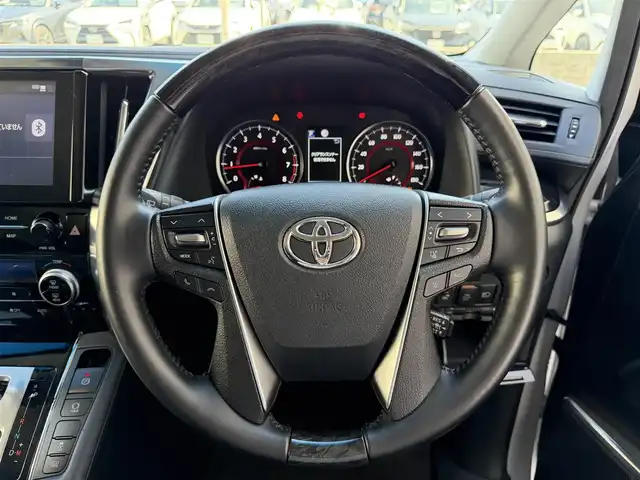 トヨタ アルファード S Cパッケージ 兵庫県 2023(令5)年 4.1万km ホワイトパールクリスタルシャイン ワンオーナー/純正ディスプレイオーディオ/（BT/AM/FM)/バックカメラ/ETC/両側パワースライドドア/衝突軽減ブレーキ/レーダークルーズコントロール/前後コーナーセンサー/前方ドライブレコーダー/MTモード付AT/レザーシート/パワーシート（前席）/エアシート/シートヒーター/LEDヘッドライト/オートライト/オートハイビーム/電動リアゲート/電動パーキングブレーキ/スマートキー/AC１００V/電動格納ミラー/純正ドアバイザー/純正アルミ18インチ/取扱説明書・保証書