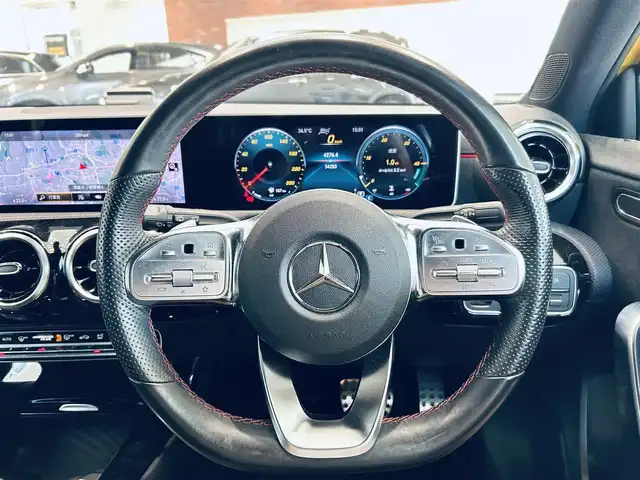 メルセデス・ベンツ Ａ２００ｄ AMGライン 大阪府 2020(令2)年 5.5万km サンイエロー レーダーセーフティ/ハーフレザー/メモリ付きパワーシート/シートヒーター/ACC/純正ナビ/TV/バックカメラ/純正18インチAW/LEDヘッドライト/ブラインドスポット/ワイヤレス充電/クリアランスソナー