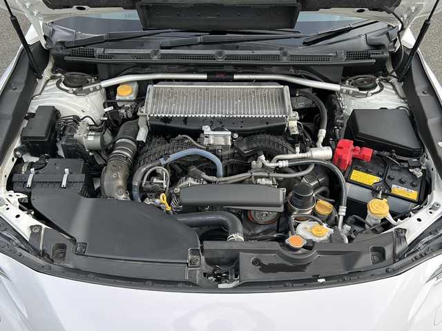 スバル レヴォーグ STIスポーツR EX 佐賀県 2023(令5)年 8.2万km セラミックホワイト サンルーフ/本革シート/純正ナビ/フルセグテレビ/AM/FM/CD/DVD/bluetooth/バックカメラ/全方位カメラ/ETC/パワーバックドア/前席パワーシート/全席ヒートシーター/パドルシフト/ステアリングリモコン/純正アルミホイール/純正フロアマット/オートライト/オートエアコン/プリクラッシュブレーキ/ドライバーモニタリングシステム/スペアキー/取扱説明書/保証書