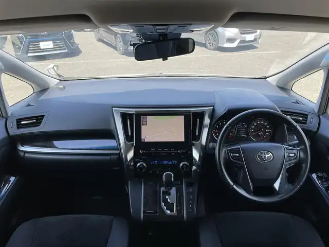 トヨタ アルファード S 道央・札幌 2020(令2)年 7.2万km ホワイトパールクリスタルシャイン ４WD/TRDエアロ（フロント/リアアンダー）/純正メーカーナビ/AM/FM/BT/フルセグ/トヨタセーフティセンス/プリクラッシュセーフティ/横滑り防止装置/レーダークルーズコントロール/レーンキープアシスト/クリアランスソナー/パーキングサポートブレーキ/ロードサインアシスト/バックカメラ/ビルトインETC2.0/ドライブレコーダー/アイドリングストップ/ECOMODE/両側パワースライドドア/革巻きステアリング/ステアリングリモコン/電動パーキング/ブレーキホールド/MTモード付AT/プッシュスタート/スマートキー/LEDヘッドライト/オートライト/フォグランプ/電動格納ミラー/ウィンカーミラー/ドアバイザー/スペアキー