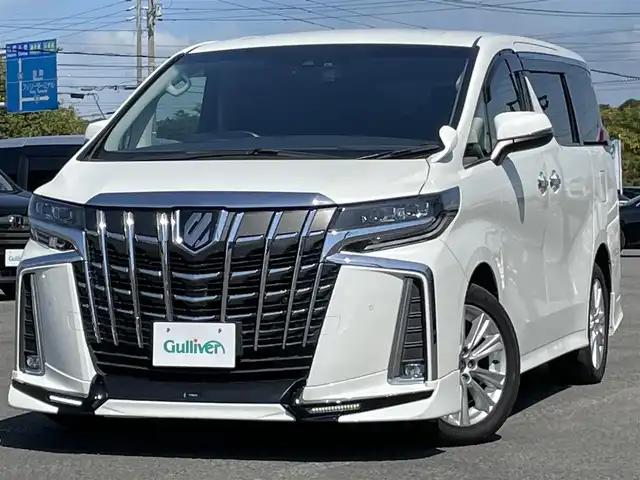 トヨタ アルファード S 道央・札幌 2020(令2)年 7.2万km ホワイトパールクリスタルシャイン ４WD/TRDエアロ（フロント/リアアンダー）/純正メーカーナビ/AM/FM/BT/フルセグ/トヨタセーフティセンス/プリクラッシュセーフティ/横滑り防止装置/レーダークルーズコントロール/レーンキープアシスト/クリアランスソナー/パーキングサポートブレーキ/ロードサインアシスト/バックカメラ/ビルトインETC2.0/ドライブレコーダー/アイドリングストップ/ECOMODE/両側パワースライドドア/革巻きステアリング/ステアリングリモコン/電動パーキング/ブレーキホールド/MTモード付AT/プッシュスタート/スマートキー/LEDヘッドライト/オートライト/フォグランプ/電動格納ミラー/ウィンカーミラー/ドアバイザー/スペアキー