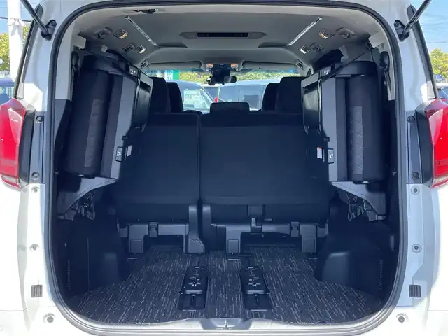 トヨタ アルファード S 道央・札幌 2020(令2)年 7.2万km ホワイトパールクリスタルシャイン ４WD/TRDエアロ（フロント/リアアンダー）/純正メーカーナビ/AM/FM/BT/フルセグ/トヨタセーフティセンス/プリクラッシュセーフティ/横滑り防止装置/レーダークルーズコントロール/レーンキープアシスト/クリアランスソナー/パーキングサポートブレーキ/ロードサインアシスト/バックカメラ/ビルトインETC2.0/ドライブレコーダー/アイドリングストップ/ECOMODE/両側パワースライドドア/革巻きステアリング/ステアリングリモコン/電動パーキング/ブレーキホールド/MTモード付AT/プッシュスタート/スマートキー/LEDヘッドライト/オートライト/フォグランプ/電動格納ミラー/ウィンカーミラー/ドアバイザー/スペアキー