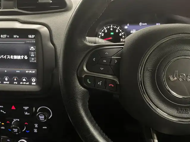 クライスラー・ジープ ジープ レネゲード リミテッド 群馬県 2020(令2)年 3.5万km ブラック ワンオーナー/純正ナビ/純正前後ドラレコ/シートヒーター/ステアリングヒーター/バックカメラ/パワーシート/ETC2.0/ACC/フロアマット/コーナーセンサー/アップルCarPlay/LEDライト