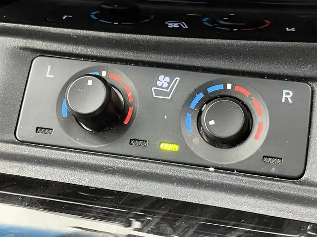 トヨタ アルファードハイブリット SR Cパッケージ 群馬県 2021(令3)年 4万km スパークリングブラックパールクリスタルシャイン ・禁煙車/・衝突軽減/・社外11型ナビ/・バックモニター/・両側パワースライドドア/・Wサンルーフ/・レザーシート/・社外12.8インチフリップダウンモニター/・レーダークルーズコントロール/・3眼LEDオートヘッドライト/・前席シートヒーター＆ベンチレーション/・前席パワーシート/・パワーバックドア/・ETC