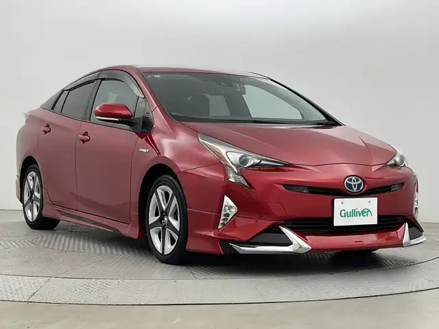 トヨタ プリウス A ツーリングセレクション 新潟県 2018(平30)年 3.1万km 赤 純正メモリナビ(FM/AM/BT)/フルエアロ　/バックモニター/スマートキー　/衝突被害軽減ブレーキ　/Ｂｌｕｅｔｏｏｔｈ接続　/ＥＴＣ　/黒革シート　/運転席助手席シートヒーター　/ドライブレコーダー　/ブラインドスポットモニター