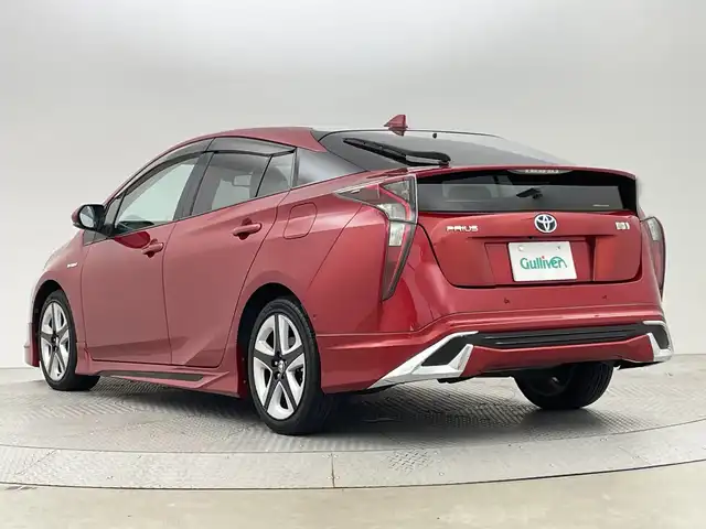 トヨタ プリウス A ツーリングセレクション 新潟県 2018(平30)年 3.1万km 赤 純正メモリナビ(FM/AM/BT)/フルエアロ　/バックモニター/スマートキー　/衝突被害軽減ブレーキ　/Ｂｌｕｅｔｏｏｔｈ接続　/ＥＴＣ　/黒革シート　/運転席助手席シートヒーター　/ドライブレコーダー　/ブラインドスポットモニター