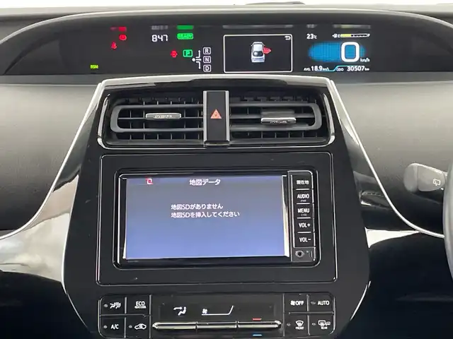 トヨタ プリウス A ツーリングセレクション 新潟県 2018(平30)年 3.1万km 赤 純正メモリナビ(FM/AM/BT)/フルエアロ　/バックモニター/スマートキー　/衝突被害軽減ブレーキ　/Ｂｌｕｅｔｏｏｔｈ接続　/ＥＴＣ　/黒革シート　/運転席助手席シートヒーター　/ドライブレコーダー　/ブラインドスポットモニター