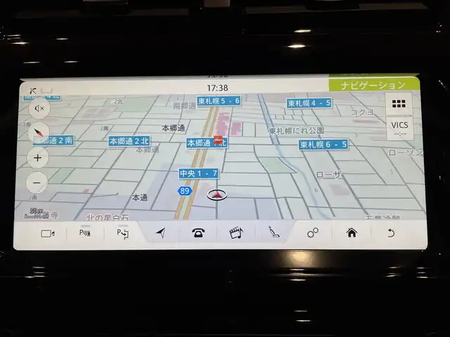 ランドローバー ランドローバー ディスカバリー HSE ラグジュアリ 道央・札幌 2017(平29)年 4.5万km サントリーニ・ブラック ドライブパック/クライメートコンフォートパック/　・ヒーテッドフロントスクリーン/　・ステアリングヒーター/　・シートヒーター&クーラー/　・2列目シートヒーター/電動パノラミックルーフ/8インチリアシートエンターテイメントシステム/パークアシスト/AEB/ルーフレール/5+2シート/電動3列目シート/OP21インチアロイホイール/4ゾーンエアコン/サントリーニブラック/MERIDIANサウンド/パワーテールゲート