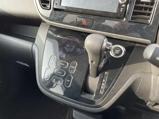 日産 デイズ ルークス ハイウェイスターX 熊本県 2016(平28)年 6.3万km ホワイトパール 純正ナビ　BT/SD/CD/DVD/AM/FM/・フルセグTV/全方位カメラ/・バックカメラ/片側パワースライドドア/ETC/アイドリングストップ/プッシュスタート/・スマートキー/ステアリングリモコン/オートライト/・HIDヘッドライト/・キセノンフォグ/ベンチシート/横滑り防止/衝突軽減ブレーキ/ロールサンシェード/純正フロアマット/純正ドアバイザー/純正Aw/後席サーキュレーター/ベンチシート