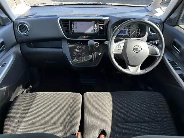 日産 デイズ ルークス ハイウェイスターX 熊本県 2016(平28)年 6.3万km ホワイトパール 純正ナビ　BT/SD/CD/DVD/AM/FM/・フルセグTV/全方位カメラ/・バックカメラ/片側パワースライドドア/ETC/アイドリングストップ/プッシュスタート/・スマートキー/ステアリングリモコン/オートライト/・HIDヘッドライト/・キセノンフォグ/ベンチシート/横滑り防止/衝突軽減ブレーキ/ロールサンシェード/純正フロアマット/純正ドアバイザー/純正Aw/後席サーキュレーター/ベンチシート