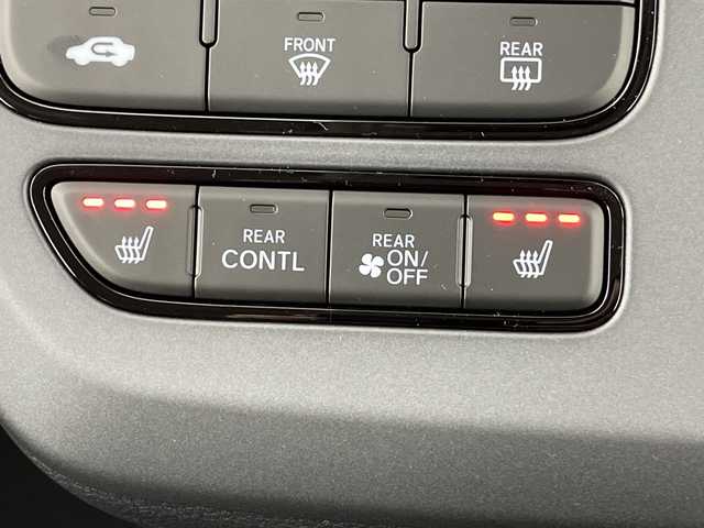 ホンダ フリード ハイブリット e:HEV AIR EX 愛知県 2025(令7)年 0.1千km プラチナホワイトパール 登録済未使用車/6人乗り/純正9インチナビ/（AM/FM/Bluetooth/フルセグTV/USB)/バックカメラ/ホンダセンシング/・衝突軽減ブレーキ/・レーンキープアシスト/・アダプティブクルーズコントロール/・先行車発進お知らせ機能/・オートマチックハイビーム/・パーキングセンサーシステム/・ブラインドスポットモニター/ハーフレザーシート/シートヒーター/両側パワースライドドア/アイドリングストップ/純正15インチアルミホイール/スマートキー/スペアキー1本/プッシュスタート/LEDヘッドライト/横滑り防止装置