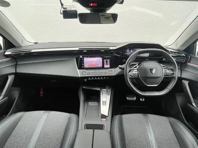 プジョー ３０８ アリュール ブルーHDi 東京都 2022(令4)年 2.4万km 赤 ディーゼル車/ワンオーナー/純正ディスプレイオーディオ/純正USB/Bluetoothオーディオ/バックモニター/前後ドライブレコーダー/アダプティブクルーズコントロール/ブラインドスポットモニター/レーンキープアシスト/ワイヤレス充電/ETC/スマートキー2本