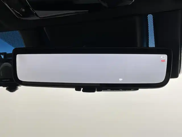 トヨタ ハリアー ハイブリッド Z レザーパッケージ 岡山県 2021(令3)年 4.2万km ホワイトパールクリスタルシャイン 純正12.3インチナビ/Bluetooth/地デジ/カープレイ/パノラミックビューモニター/GRエアロ/JBLプレミアムサウンド/レザーシート/シートヒーター /ベンチレーション /ステアリングヒーター/ヘッドアップディスプレイ/ブラインドスポットモニター/LEDライト/セーフティセンス /レーダークルーズコントロール/デジタルインナーミラー/ビルトインETC2.0/全方位ドライブレコーダー/パワーバックドア/純正19インチアルミホイール/コーナーセンサー/新車保証書/取扱説明書/スペアキー×１