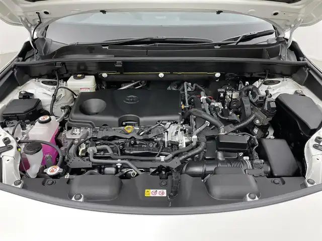 トヨタ ハリアー ハイブリッド Z レザーパッケージ 岡山県 2021(令3)年 4.2万km ホワイトパールクリスタルシャイン 純正12.3インチナビ/Bluetooth/地デジ/カープレイ/パノラミックビューモニター/GRエアロ/JBLプレミアムサウンド/レザーシート/シートヒーター /ベンチレーション /ステアリングヒーター/ヘッドアップディスプレイ/ブラインドスポットモニター/LEDライト/セーフティセンス /レーダークルーズコントロール/デジタルインナーミラー/ビルトインETC2.0/全方位ドライブレコーダー/パワーバックドア/純正19インチアルミホイール/コーナーセンサー/新車保証書/取扱説明書/スペアキー×１