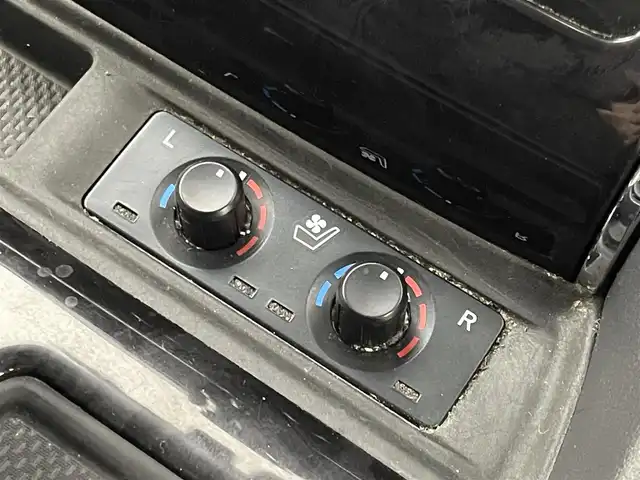 トヨタ アルファード S Cパッケージ 埼玉県 2019(令1)年 7.1万km ブラック ＡＬＰＩＮＥ１１インチナビ　フリップダウンモニター　バックカメラ　ビルトインＥＴＣ　ドライブレコーダー　セーフティセンス　レーダークルーズ　ステアリングヒーター　メモリシート　ＡＣ１００Ｖ　ＬＥＤ