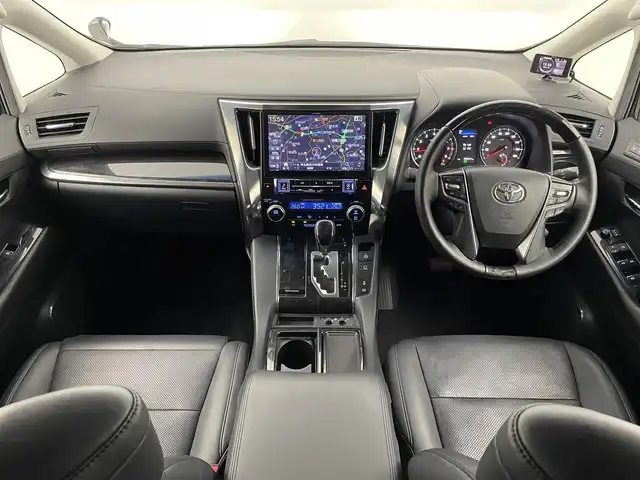 トヨタ アルファード S Cパッケージ 埼玉県 2019(令1)年 7.1万km ブラック ＡＬＰＩＮＥ１１インチナビ　フリップダウンモニター　バックカメラ　ビルトインＥＴＣ　ドライブレコーダー　セーフティセンス　レーダークルーズ　ステアリングヒーター　メモリシート　ＡＣ１００Ｖ　ＬＥＤ