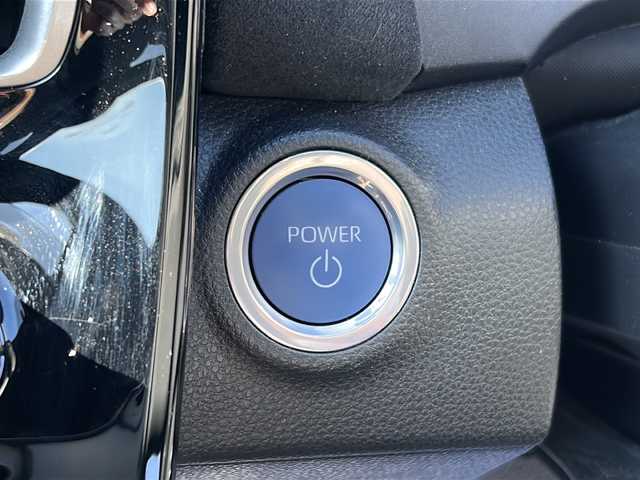 トヨタ アクア GRスポーツ 茨城県 2023(令5)年 0.6万km ダークグレー GRスポーツ/ワンオーナー/純正ナビ/　　【BT】/バックカメラ/全方位カメラ/トヨタセーフティセンス/レーントレーシングアシスト/プリクラッシュセーフティ/レーダークルーズコントロール/ロードサインアシスト/先行車発進告知機能/パーキングサポートブレーキ/ブラインドスポットモニター/クリアランスソナー/リヤクロストラフィックアラート/ハーフレザーシート/純正17インチAW/LEDオートライト/オートマチックハイビーム/GRスポーツ専用電動パワステ/GRスポーツ専用サスペンション/GRスポーツ専用バンパー/GRスポーツ専用シート/GRスポーツ専用コンソールオーナメント/ファンクショナルマトリックスグリル/純正フロアマット/前席シートヒーター/ハンドルヒーター/ETC2.0/前後ドライブレコーダー/保証書/記録簿/取扱説明書