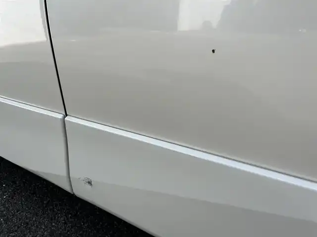 日産 セレナ ハイウェイスター Vセレクション 高知県 2017(平29)年 11.1万km ブリリアントホワイトパール (株)IDOMが運営する【じしゃロン高知店】の自社ローン専用車両になります。こちらは現金またはオートローンご利用時の価格です。自社ローンご希望の方は別途その旨お申付け下さい