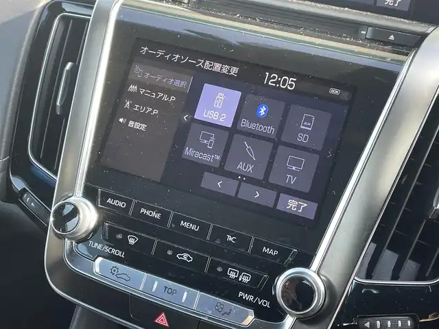 トヨタ クラウン ハイブリッド RS アドバンス Four 道央・札幌 2018(平30)年 7.5万km ホワイトパールクリスタルシャイン ・４WD/・衝突軽減ブレーキ/・寒冷地仕様/・純正ナビ/　CD＆BT＆USB＆TV/・バックカメラ/・コーナーセンサー/・レーンキープアシスト/・レーダークルーズコントロール/・パワーシート/・レザーシート/・オートエアコン/・オートライト/・オートリトラミラー/・レインセンサーワイパー/・ブラインドスポットモニター/・パーキングアシスト/・ステアリングヒーター/・シートヒーター/・ミラーヒーター/・プッシュスタート/・スマートキー/・ビルトインETC/・MT付きAT/・パドルシフト/・デジタルインナーミラー/・前方ドライブレコーダー/・純正フロアマット/・ドアバイザー/・ウィンカーミラー/・フォライト/・LEDヘッドライト/・スペアキー