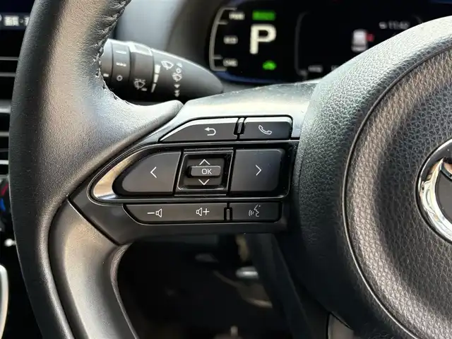 トヨタ アクア Z 滋賀県 2022(令4)年 2.2万km ダークブルーマイカM 純正ディスプレイオーディオ/【Bluetooth/フルセグ/USB】/バックカメラ/LEDヘッドライト/リアスポイラー/F/Rコーナーセンサー/ドライブレコーダー/革巻ステアリング/純正１５AW/ETC/スマートキー