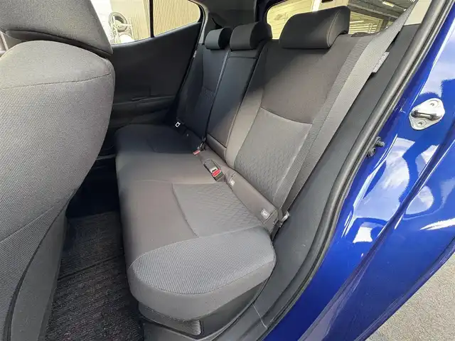 トヨタ アクア Z 滋賀県 2022(令4)年 2.2万km ダークブルーマイカM 純正ディスプレイオーディオ/【Bluetooth/フルセグ/USB】/バックカメラ/LEDヘッドライト/リアスポイラー/F/Rコーナーセンサー/ドライブレコーダー/革巻ステアリング/純正１５AW/ETC/スマートキー