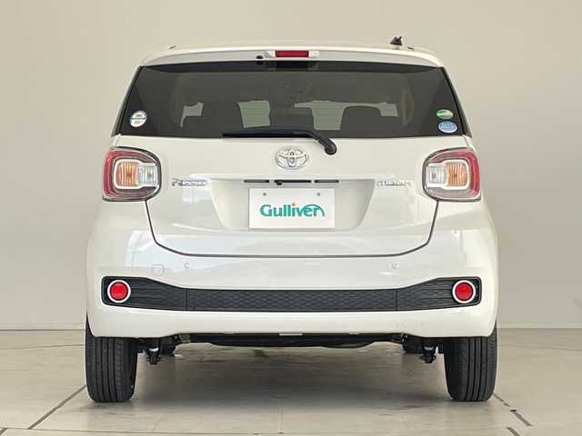 トヨタ パッソ モーダ　S 愛知県 2016(平28)年 2.8万km パールホワイトⅢ 純正ナビ/バックカメラ/コーナーセンサー/LEDヘッドライト/衝突軽減システム/CD/Bluetooth/ステアリングスイッチ/スマートキー/プッシュスタート