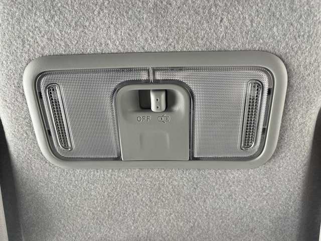 トヨタ パッソ モーダ　S 愛知県 2016(平28)年 2.8万km パールホワイトⅢ 純正ナビ/バックカメラ/コーナーセンサー/LEDヘッドライト/衝突軽減システム/CD/Bluetooth/ステアリングスイッチ/スマートキー/プッシュスタート