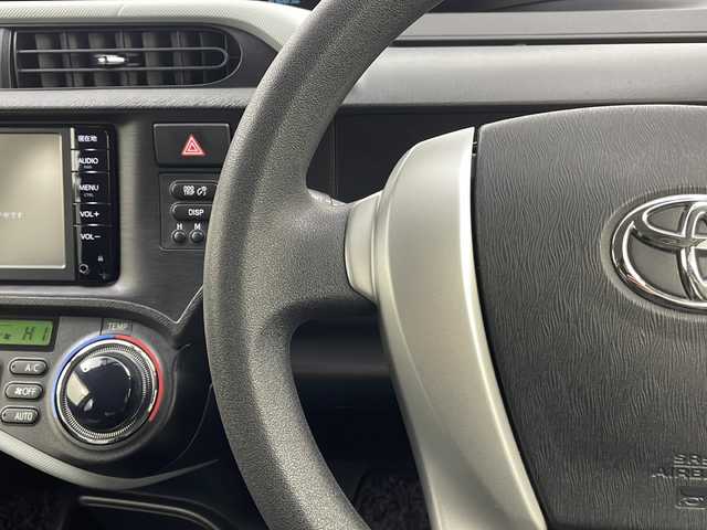 トヨタ アクア S 宮城県 2014(平26)年 6.5万km クールソーダメタリック 禁煙車/純正SDナビ/・CD.SD.BT/ワンセグTV/バックカメラ/社外ドライブレコーダー（FR）/ETC/オートライト/オートエアコン/アイドリングストップ/横滑り防止装置/プッシュスタート/スマートキー2個/純正フロアマット