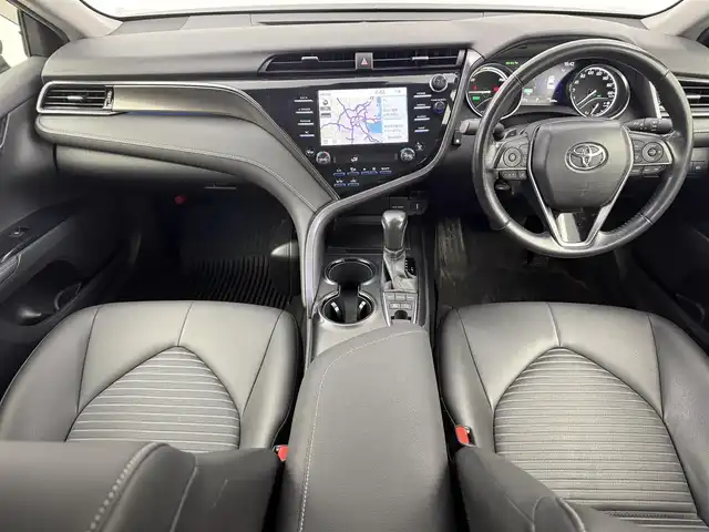 トヨタ カムリ WS 愛知県 2020(令2)年 5.9万km アティチュードブラックマイカ 純正8インチディスプレイオーディオ/バックカメラ/フルセグTV/トヨタセーフティセンス/クルーズコントロール/ブラインドスポットモニター/衝突被害軽減システム/横滑り防止装置/コーナーセンサー/レーンキープアシスト/オートライト/オートマチックハイビーム/LEDヘッドライト/LEDフォグランプ/自動防眩式ミラー/パドルシフト/純正AW/純正フロアマット/前後ドライブレコーダー/ETC/プッシュスタート/スマートキー