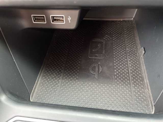 フォルクスワーゲン ポロ TSI Rライン 神奈川県 2019(平31)年 3.5万km エナジェティックオレンジメタリック ワンオーナー/純正ナビ/ワンセグTV				/・SD/CD/DVD/REC/BT/USB					/バックモニター　/クリアランスソナー/ビルトインETC2.0	/ドライブレコーダー	/プリクラッシュブレーキシステム	/アダプティブクルーズコントロール					/ブラインドスポットディテクション/疲労検知システム/プロアクティブオキュパントプロテクション/パドルシフト付き革巻きハンドル					/純正17インチAW/プッシュEgスタート/ストップ					/スマートキー×2	/オートライト/純正LEDヘッドライト/フロント/バックフォグ/ターンランプ付電動格納ドアミラー/純正フロアマット		/取扱説明書/ナビ取扱説明書	/新車時保証書