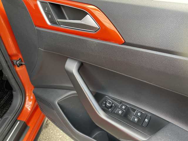 フォルクスワーゲン ポロ TSI Rライン 神奈川県 2019(平31)年 3.5万km エナジェティックオレンジメタリック ワンオーナー/純正ナビ/ワンセグTV				/・SD/CD/DVD/REC/BT/USB					/バックモニター　/クリアランスソナー/ビルトインETC2.0	/ドライブレコーダー	/プリクラッシュブレーキシステム	/アダプティブクルーズコントロール					/ブラインドスポットディテクション/疲労検知システム/プロアクティブオキュパントプロテクション/パドルシフト付き革巻きハンドル					/純正17インチAW/プッシュEgスタート/ストップ					/スマートキー×2	/オートライト/純正LEDヘッドライト/フロント/バックフォグ/ターンランプ付電動格納ドアミラー/純正フロアマット		/取扱説明書/ナビ取扱説明書	/新車時保証書