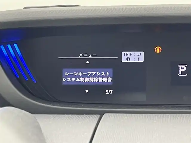 車両画像12