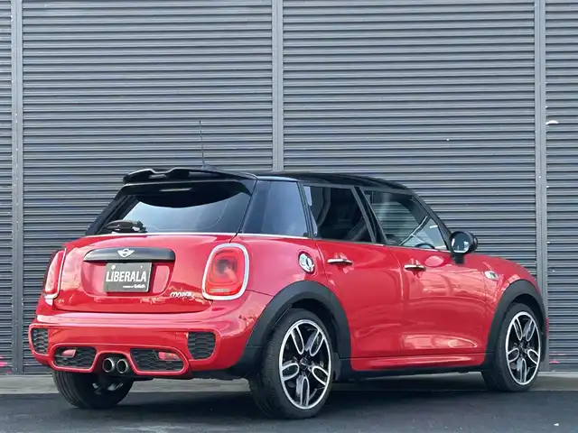 ＭＩＮＩ ミニ クーパー S 茨城県 2016(平28)年 2.9万km チリ・レッド ＪＣＷパッケージ　/ＪＣＷエアロダイナミックキット　/リアスポイラー　/ＪＣＷ１８ｉｎＡＷ　/ＪＣＷレザーステアリング　/ＭＩＮＩドライビングモード　/クルコン　/ナビ　/ＢＴ　/Ｂカメラ　/ＬＥＤ　/ミラー型ＥＴＣ　/禁煙車