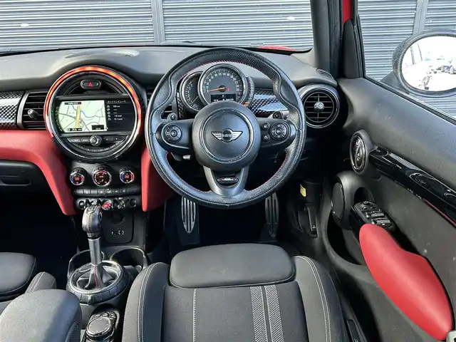 ＭＩＮＩ ミニ クーパー S 茨城県 2016(平28)年 2.9万km チリ・レッド ＪＣＷパッケージ　/ＪＣＷエアロダイナミックキット　/リアスポイラー　/ＪＣＷ１８ｉｎＡＷ　/ＪＣＷレザーステアリング　/ＭＩＮＩドライビングモード　/クルコン　/ナビ　/ＢＴ　/Ｂカメラ　/ＬＥＤ　/ミラー型ＥＴＣ　/禁煙車