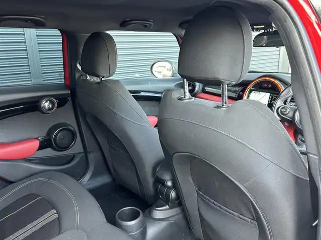 ＭＩＮＩ ミニ クーパー S 茨城県 2016(平28)年 2.9万km チリ・レッド ＪＣＷパッケージ　/ＪＣＷエアロダイナミックキット　/リアスポイラー　/ＪＣＷ１８ｉｎＡＷ　/ＪＣＷレザーステアリング　/ＭＩＮＩドライビングモード　/クルコン　/ナビ　/ＢＴ　/Ｂカメラ　/ＬＥＤ　/ミラー型ＥＴＣ　/禁煙車