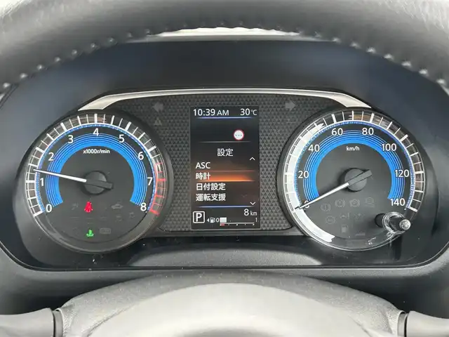 三菱 デリカミニ T プレミアム 東京都 2025(令7)年 0.1万km未満 緑Ｍ 届出済未使用車/純正ディスプレイオーディオ/全方位カメラ/三菱e-Assist/・衝突被害軽減ブレーキシステム/・踏み間違い衝突防止アシスト/・オートマチックハイビーム/・標識認識システム/・先行車発進通知/・車線逸脱警報システム/・車線逸脱防止支援機能/・ふらつき警報/・前方衝突予測警報/マイパイロット/・レーダークルーズコントロール/・車線維持支援機能/コーナーセンサー/両側パワースライドドア/シートヒーター/ルーフレール/デジタルインナーミラー/ステアリングヒーター/LEDヘッドライト/パドルシフト/純正アルミホイール