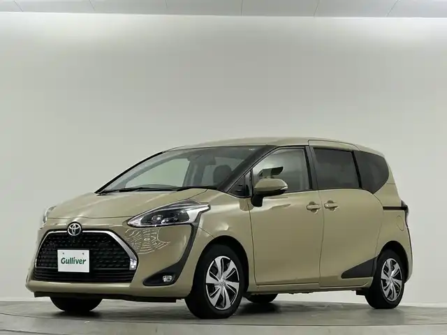 トヨタ シエンタ ファンベースG クエロ 埼玉県 2020(令2)年 2.9万km ベージュ トヨタセーフティセンス/純正9インチナビ/　　CD/DVD/BT/フルセグTV/パノラミックビューモニター/両側パワースライドドア/LEDオートライト/ハーフレザーシート/クリアランスソナー/ステアリングスイッチ/プッシュスタート/ETC/禁煙車