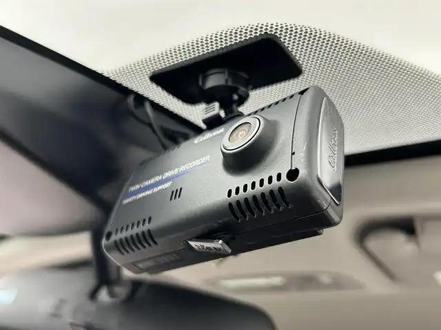 トヨタ シエンタ ファンベースG クエロ 埼玉県 2020(令2)年 2.9万km ベージュ トヨタセーフティセンス/純正9インチナビ/　　CD/DVD/BT/フルセグTV/パノラミックビューモニター/両側パワースライドドア/LEDオートライト/ハーフレザーシート/クリアランスソナー/ステアリングスイッチ/プッシュスタート/ETC/禁煙車