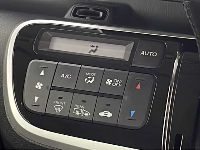 ホンダ Ｎ ＢＯＸ スラッシュ G ターボLインテリアカラーパッケージ 新潟県 2016(平28)年 7.7万km グレー 純正ナビ/フルセグTV/Bluetooth/CD/DVD/USB/バックカメラ/前方ドライブレコーダー/ビルトインETC/パドルシフト/D席シートヒーター/ミラーヒーター/シティブレーキアクティブシステム/クルーズコントロール/純正フロアマット/純正アルミホイール/スマートキー