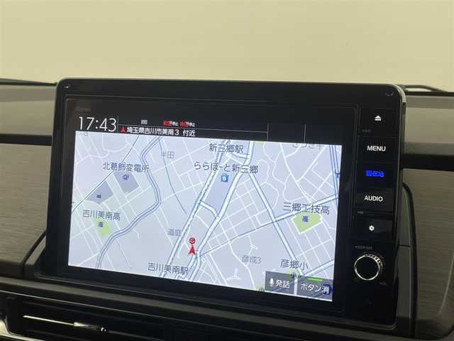 ホンダ オデッセイ ハイブリッド e:HEVアブソルート EX 埼玉県 2021(令3)年 6.1万km プラチナホワイトパール 純正９インチナビ　マルチビューモニター　デジタルミラー　パワーバックドア　アダプティブクルーズコントロール　ＢＳＭ　両側パワースライドドア　シートヒーター　ホンダセンシング　前後ドラレコ　ＬＥＤライト