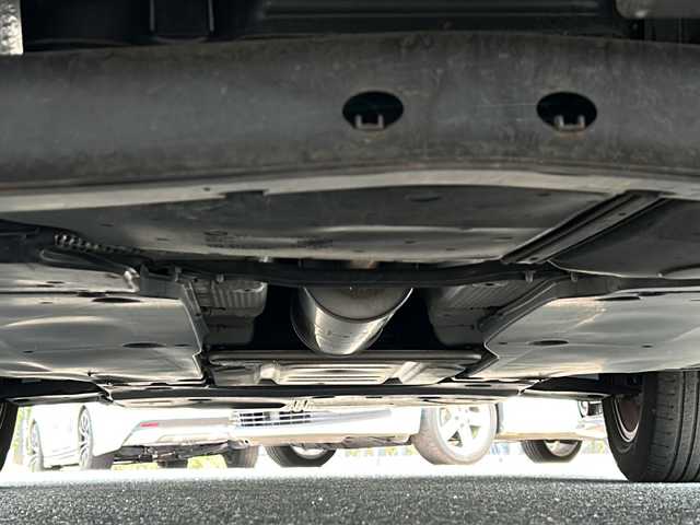 フォルクスワーゲン Ｔ－クロス TSI アクティブ 新潟県 2022(令4)年 4万km グレー 純正ナビ/Bluetooth/Apple Car Play/Android Auto/バックカメラ/ワンオーナー/前方ドライブレコーダー/ルーフレール/ドライバーアシスト/・衝突軽減システム/・レーンキープアシスト/・ブラインドスポットモニター/・クリアランスソナー/・疲労検知システム/追従機能付きクルーズコントロール/LEDオートライト/オートエアコン/パドルシフト/ETC/ステアリングスイッチ/電格ウィンカーミラー/スペアキー/保証書/取扱説明書/点検記録簿