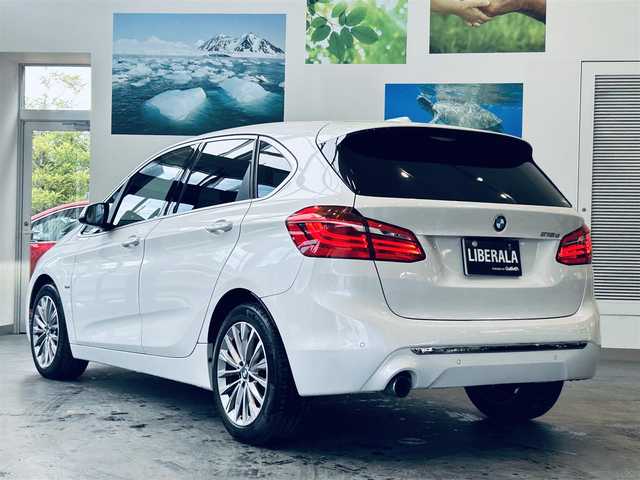 ＢＭＷ ２１８ｄ アクティブツアラー ラグジュアリー 大阪府 2019(平31)年 4.5万km ミネラルホワイト コンフォートP/インテリジェントセーフティ/黒革/パワーシート/シートヒーター/Dシートメモリ/純正ナビ/バックカメラ/純正17インチAW/LEDヘッドライト/電動リアゲート