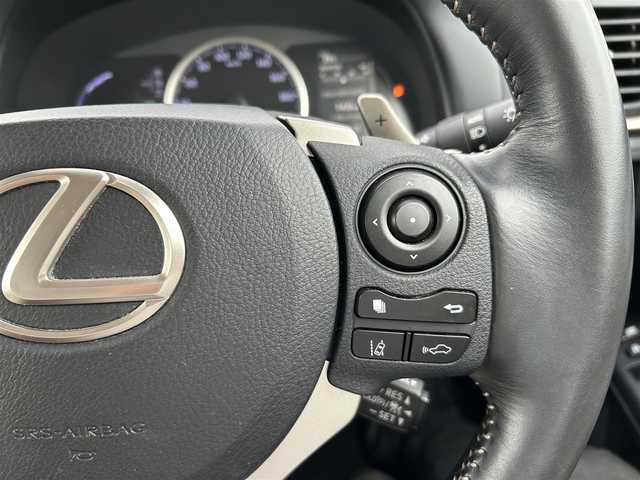 レクサス ＣＴ 200h バージョンC 滋賀県 2020(令2)年 1.5万km ソニックチタニウム 純正メモリナビ/（BT/フルセグ/CD/AUX)/バックカメラ/衝突軽減システム/追従クルーズコントロール/レーンキープアシスト/ハーフレザーシート/メモリ付きパワーシート/シートヒーター/衝突軽減システム/追従クルーズコントロール/レーンキープアシスト/スマートキー/ドライブレコーダー/ETC2.0/純正フロアマット/LEDヘッドライト/オートマチックハイビーム/フォグ/パドルシフト