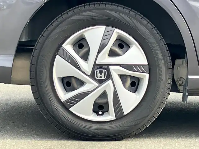 ホンダ フリード＋ ハイブリット G ホンダセンシング 静岡県 2017(平29)年 5.6万km モダンスティールM １オーナー/両側電動スライドドア/純正ナビ/・Bluetooth・DVD/・フルセグTV/・バックカメラ/LEDオートライト/ホンダセンシング/・衝突軽減ブレーキ/・車線維持支援システム/・アダプティブクルーズコントール/前後ドライブレコーダー/フロアマット/ドアバイザー/新車時手帳、取説