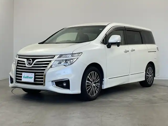 日産 エルグランド 250ハイウェイスターS 新潟県 2020(令2)年 4.7万km ブリリアントホワイトパール 純正ディーラーOPナビ（型式：MM519D-L）/・CD/DVD/Bluetooth/フルセグ/バックモニター/衝突被害軽減システム/レーダークルーズコントロ―ル/レーンキープアシスト/ドライブレコーダー/両側パワースライドドア/3列シート/ハーフレザーシート/オットマン/純正フロアマット/ウォークスルー/純正LEDヘッドライト/オートライト/ABS/横滑り防止機能/前後コーナーセンサー/盗難防止装置