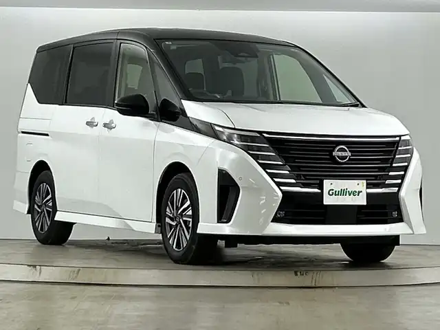 日産 セレナ e－パワー ハイウェイスター V 愛知県 2025(令7)年 0.1千km 白Ⅱ 登録済未使用車/純正12.3インチナビ/（AM/FM/USB/Bluetooth/フルセグTV）/全方位カメラ/ワイヤレス充電/衝突軽減ブレーキ/レーダークルーズコントロール/レーンキープアシスト/プロパイロット/オートマチックハイビーム/ブラインドスポットモニター/ETC2.0/両側パワースライドドア/純正16インチアルミホイール/LEDヘッドライト/フロントフォグランプ/スマートキー/スペアキー有/プッシュスタート/電子パーキングブレーキ/オートホールド/横滑り防止装置