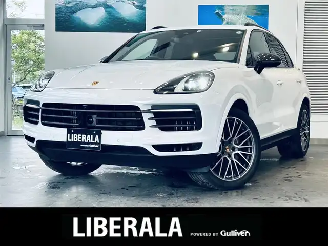 ポルシェ ポルシェ カイエン プラチナエディション 大阪府 2022(令4)年 2.4万km 白 サンルーフ/黒革/メモリ付きパワーシート/エアシートヒーター/ACC/純正ナビ/360度カメラ/applecarplay/BOSE/純正21インチAW/LEDヘッドライト/電動リアゲート/ブラインドスポット