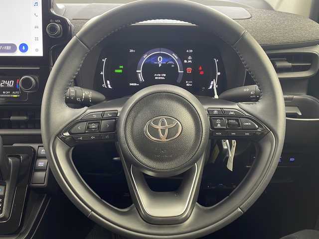 トヨタ シエンタ ハイブリッド Z 愛知県 2023(令5)年 3.5万km ブラック 純正ディスプレイオーディオプラス10.5インチ/フルセグTV/両側パワースライドドア/バックカメラ/ETC2.0/LEDヘッドライト/クリアランスソナー/トヨタセーフティセンス/PCS/レーダークルーズコントロール/LKA/オートハイビーム/スマートキー