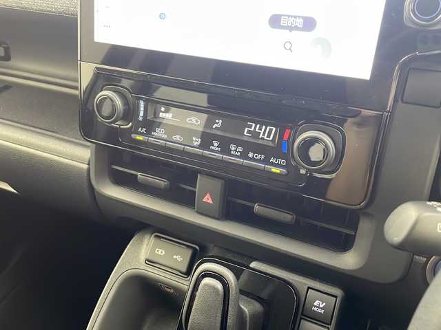 トヨタ シエンタ ハイブリッド Z 愛知県 2023(令5)年 3.5万km ブラック 純正ディスプレイオーディオプラス10.5インチ/フルセグTV/両側パワースライドドア/バックカメラ/ETC2.0/LEDヘッドライト/クリアランスソナー/トヨタセーフティセンス/PCS/レーダークルーズコントロール/LKA/オートハイビーム/スマートキー