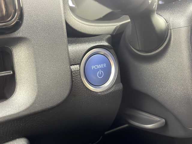 トヨタ シエンタ ハイブリッド Z 愛知県 2023(令5)年 3.5万km ブラック 純正ディスプレイオーディオプラス10.5インチ/フルセグTV/両側パワースライドドア/バックカメラ/ETC2.0/LEDヘッドライト/クリアランスソナー/トヨタセーフティセンス/PCS/レーダークルーズコントロール/LKA/オートハイビーム/スマートキー